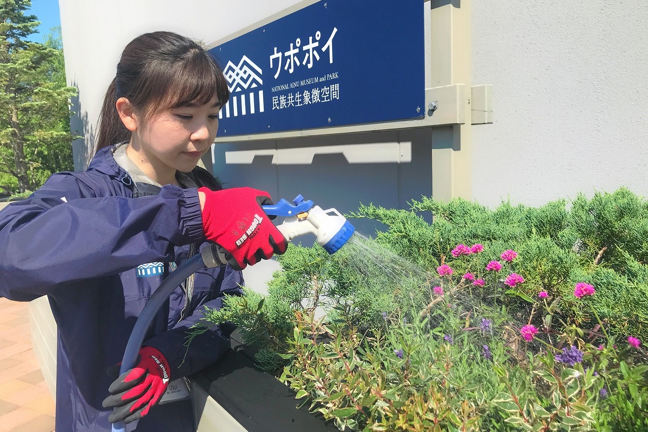 職員紹介1人目写真2