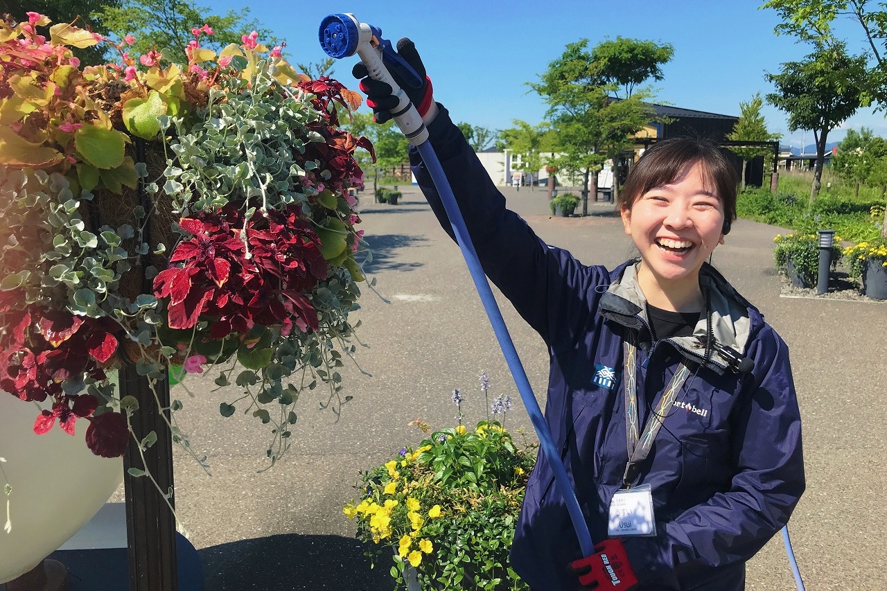 職員紹介１人目写真3